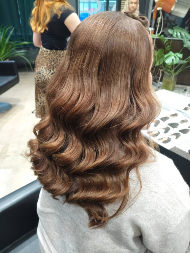 Tämän päivän hääkampaus koulutuksen saldoa 💎